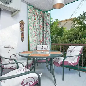 https://the-apartment-is-next-to-the-fine-sandy-beaches.catalonia-hotels.com